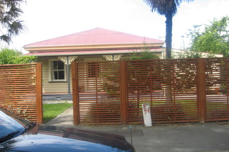Photo of property in 34 Norwood Street, Beckenham, Christchurch, 8023