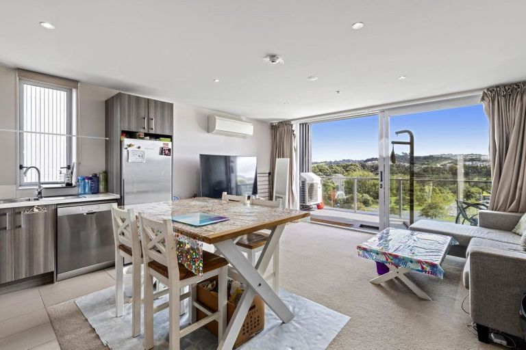 Photo of property in 604/27 Don Mckinnon Drive, Albany, Auckland, 0632