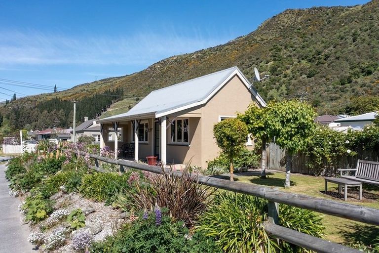 Photo of property in 151 Scotland Street, Roxburgh, 9500