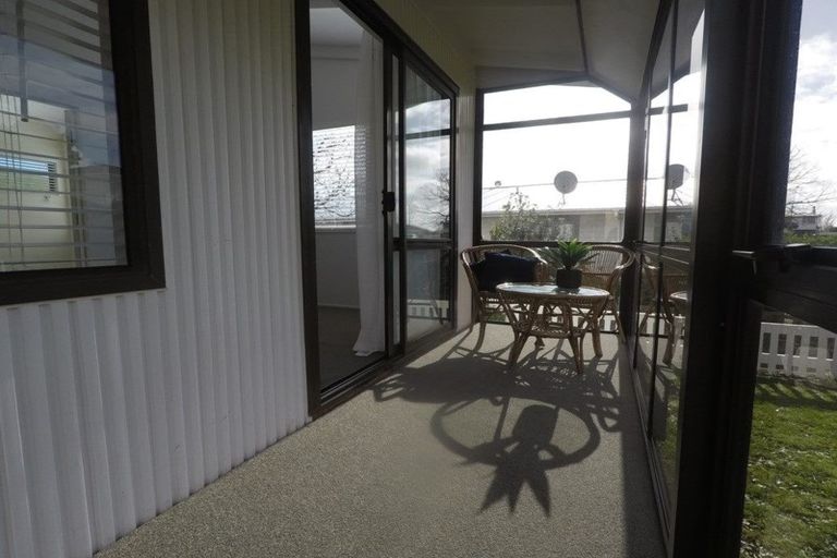 Photo of property in 10 Stuart Place, Blagdon, New Plymouth, 4310