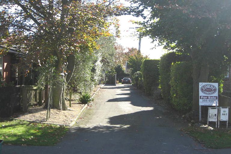 Photo of property in 2/25b Plynlimon Road, Fendalton, Christchurch, 8052