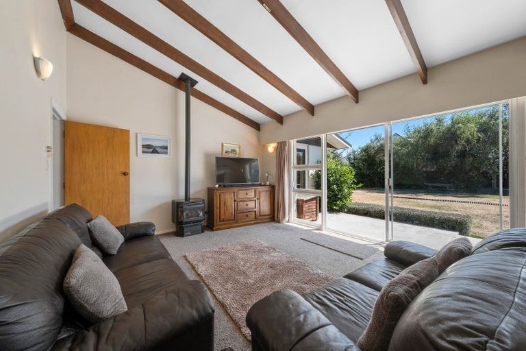 Photo of property in 9 Alpine View Lane, Parklands, Christchurch, 8083