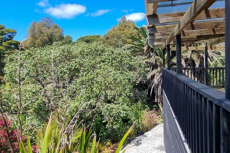 Photo of property in 57 Hauraki Road, Leigh, Warkworth, 0985