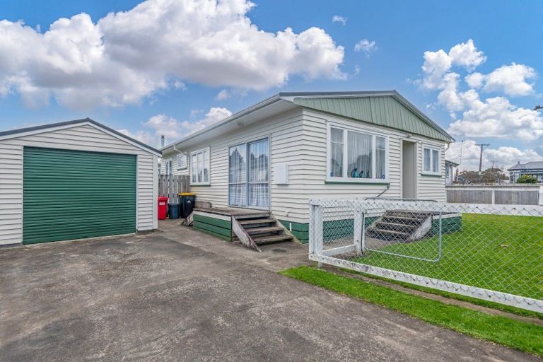 Photo of property in 71a Burgoyne Street, Woodville, 4920