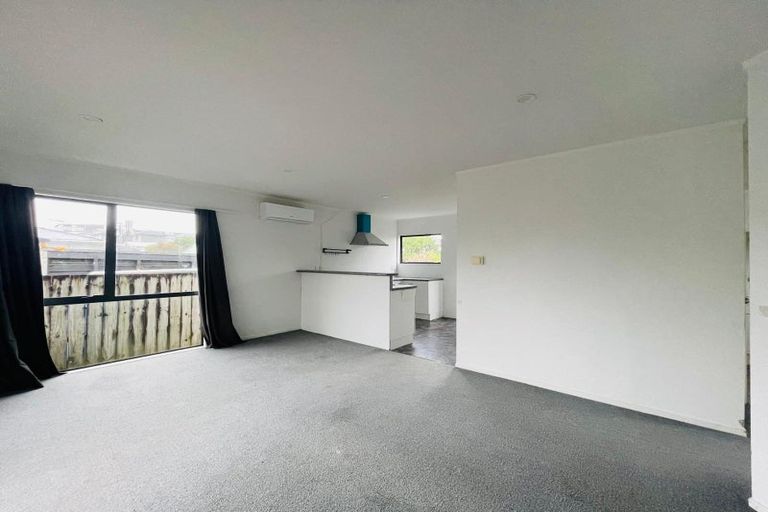 Photo of property in 113 Beaumonts Way, Manurewa, Auckland, 2102