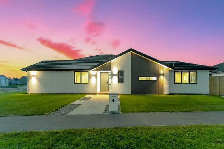 Photo of property in 4 Waterford Farm Road, Halswell, Christchurch, 8025