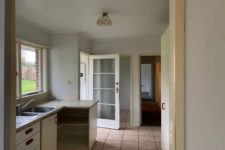 Photo of property in 23 Edgeworth Road, Glenfield, Auckland, 0629