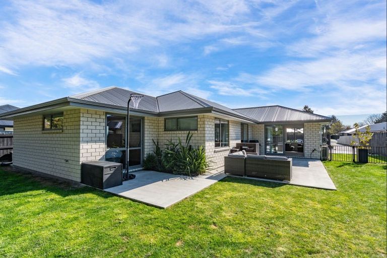 Photo of property in 32 Geoff Geering Drive, Netherby, Ashburton, 7700