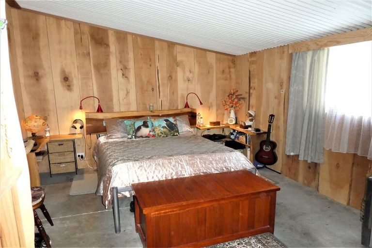 Photo of property in 102 Boons Valley Road, Waikawa, Picton, 7220