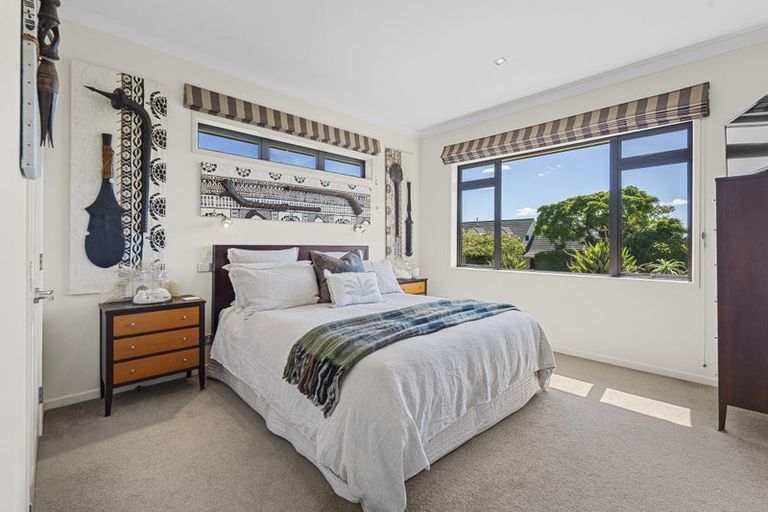 Photo of property in 14a Veale Road, Frankleigh Park, New Plymouth, 4310