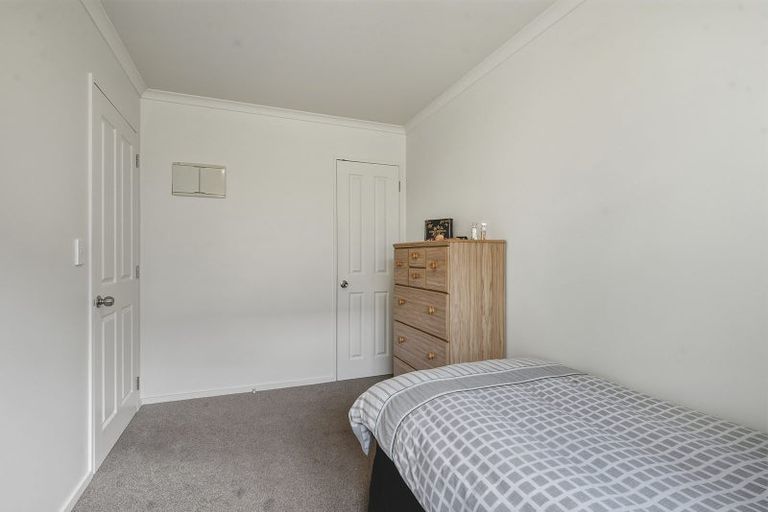 Photo of property in 1/4 Reid Avenue, Mosgiel, 9024