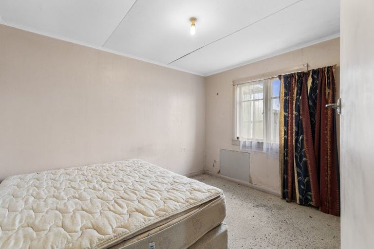 Photo of property in 1 Brick Street, Te Aroha, 3320