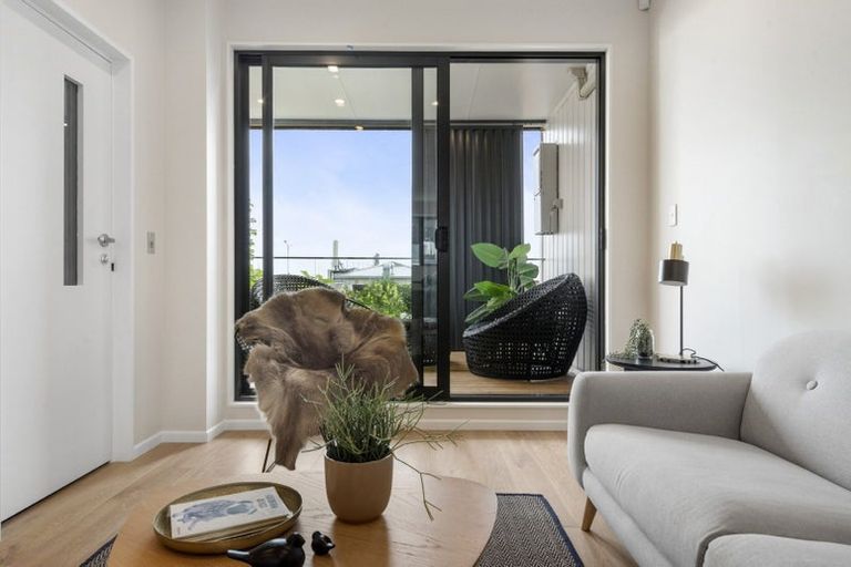 Photo of property in 5/14 Williamson Avenue, Belmont, Auckland, 0622