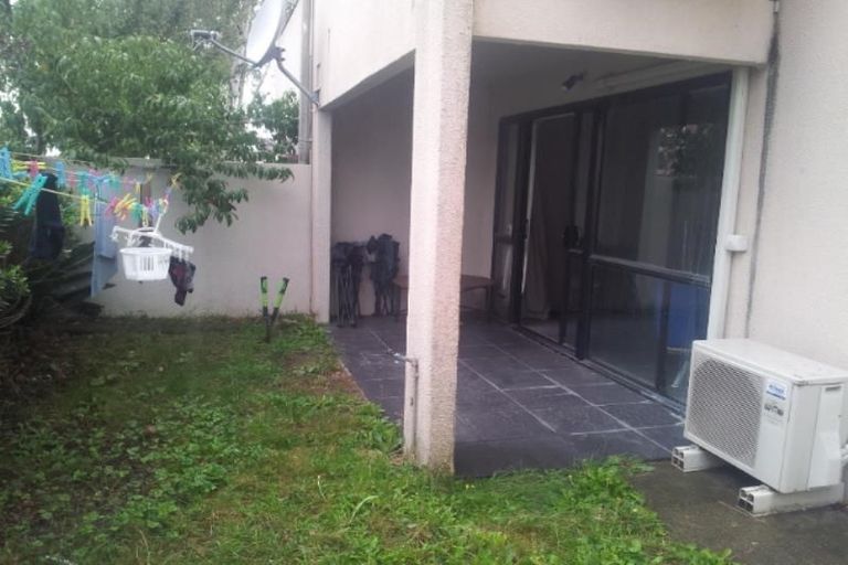 Photo of property in 2/318 Hereford Street, Christchurch Central, Christchurch, 8011