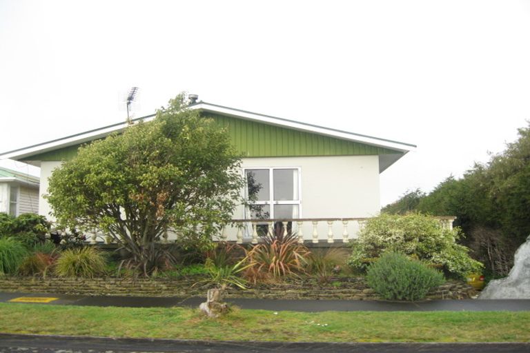 Photo of property in 28 Park Lane, Waitara, 4320