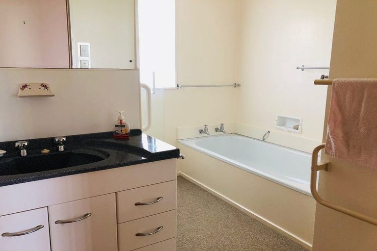 Photo of property in 6 Matene Street, Otaki, 5512