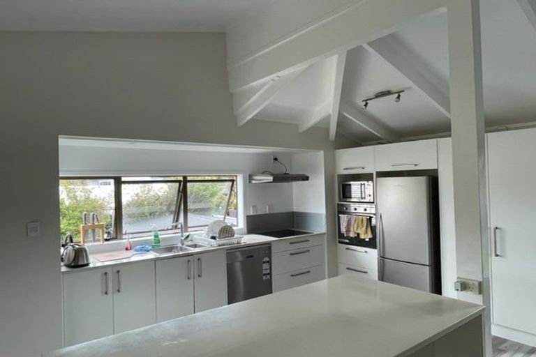 Photo of property in 4 Motuora Road, Manly, Whangaparaoa, 0930