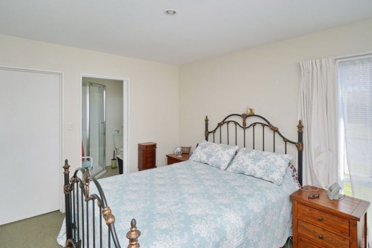 Photo of property in 12 Milesbrook Close, Rangiora, 7400