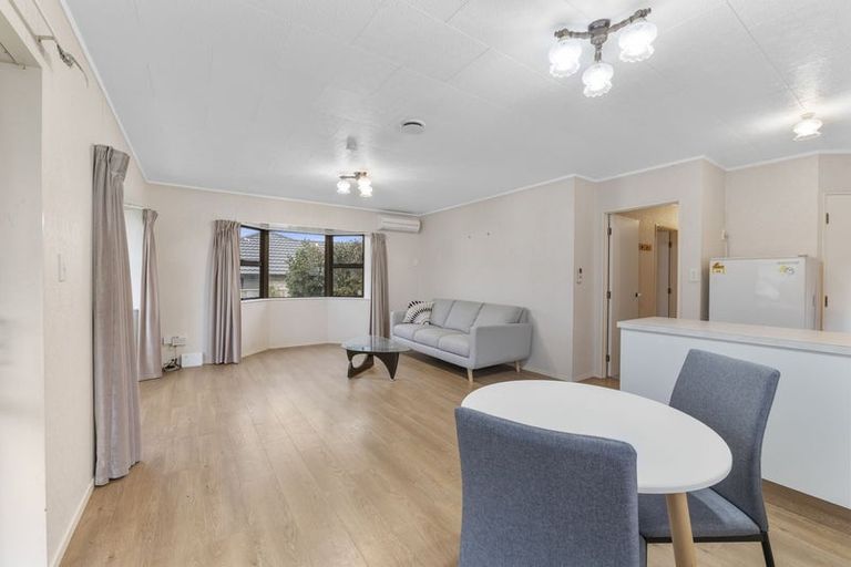 Photo of property in 1/47 South Road, Blagdon, New Plymouth, 4310