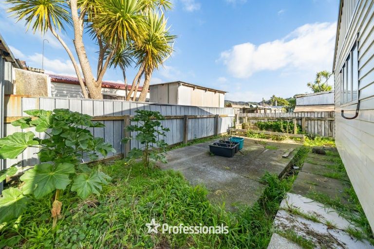 Photo of property in 11 Bythell Street, Wainuiomata, Lower Hutt, 5014