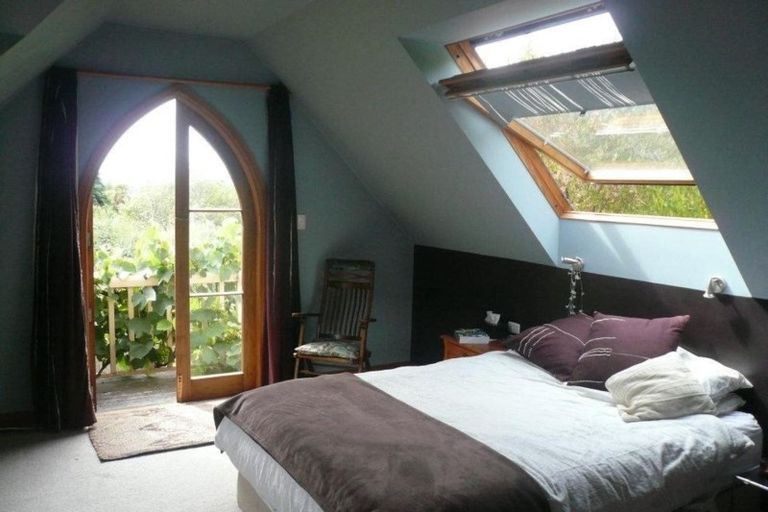 Photo of property in 19 Flavell Street, Heathcote Valley, Christchurch, 8022