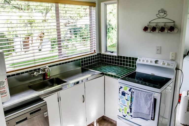 Photo of property in 78 Gemstone Drive, Birchville, Upper Hutt, 5018