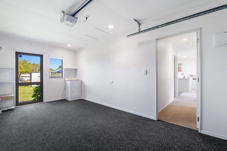 Photo of property in 285 Vaughan Road, Owhata, Rotorua, 3010