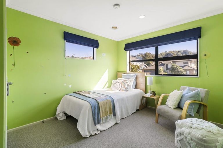 Photo of property in 61 Te Puia Drive, Aotea, Porirua, 5024