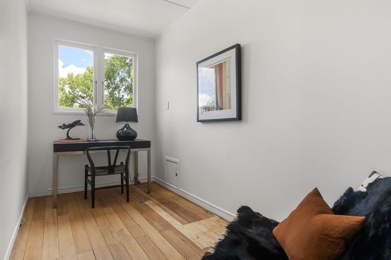 Photo of property in 2 Ward Road, Matakana, Warkworth, 0985