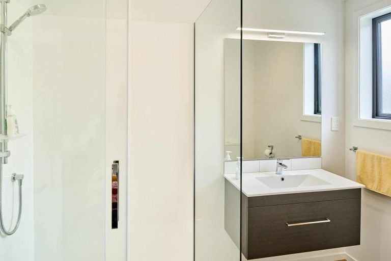 Photo of property in 6 Holystone Road, Whitby, Porirua, 5024