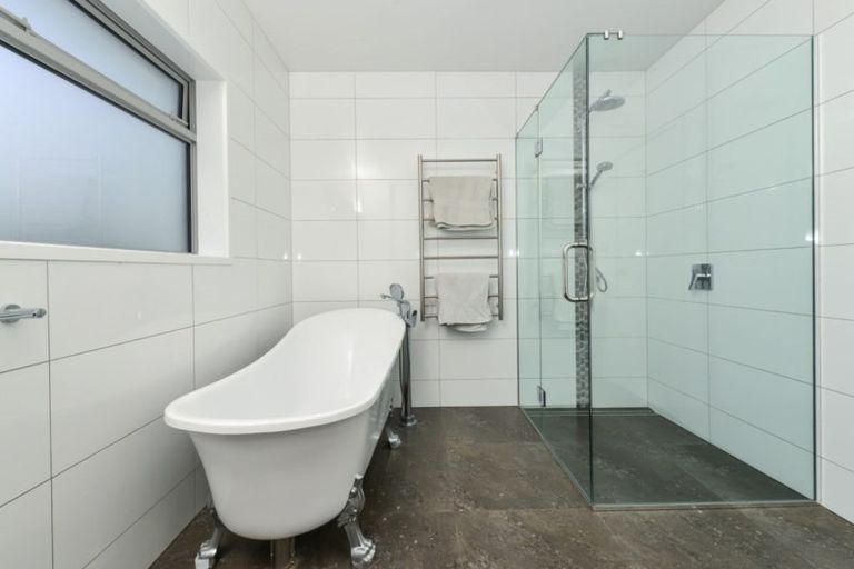 Photo of property in 19 Hamilton Parade, Hamilton Central, Hamilton, 3204