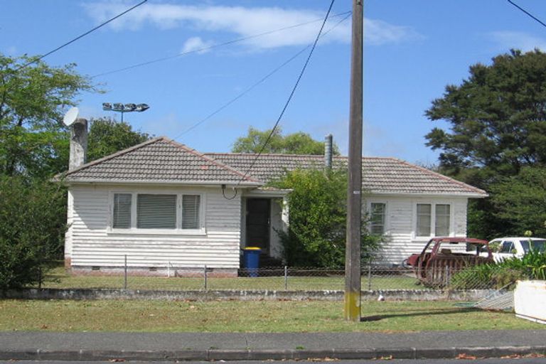 Photo of property in 7 Vanguard Road, Kelston, Auckland, 0602