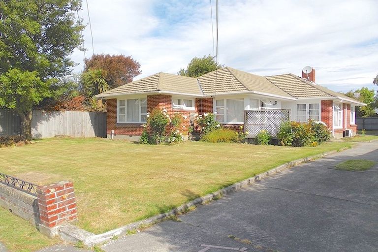 Photo of property in 7 Haslett Place, Upper Riccarton, Christchurch, 8041