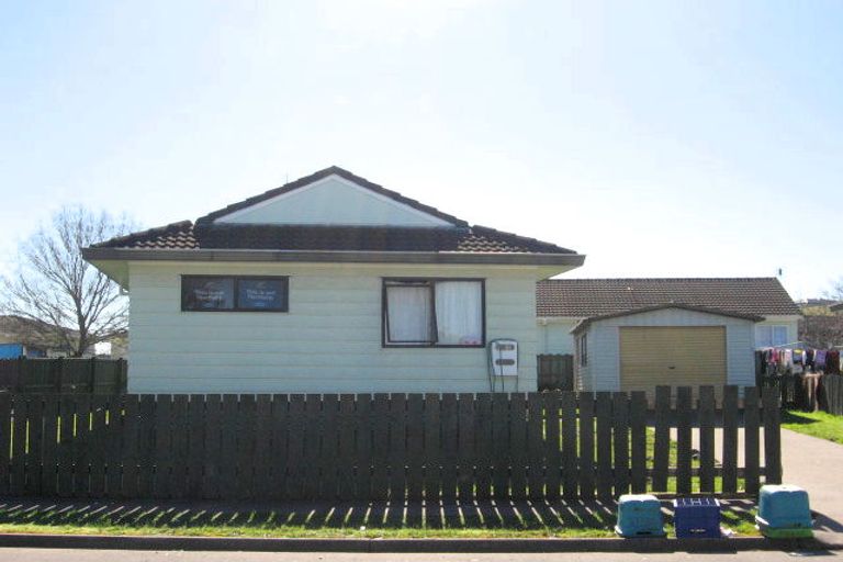 Photo of property in 14 Elsie Morton Place, Papakura, 2110