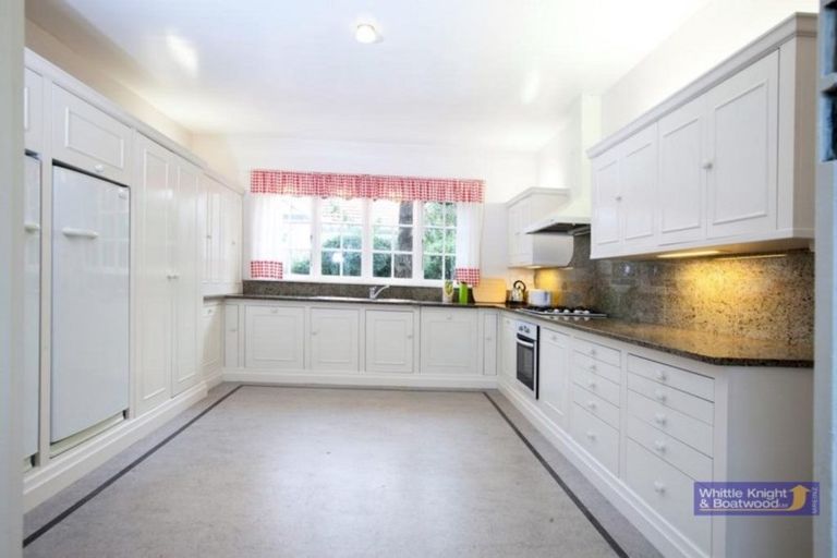 Photo of property in 200 Riccarton Road, Riccarton, Christchurch, 8041