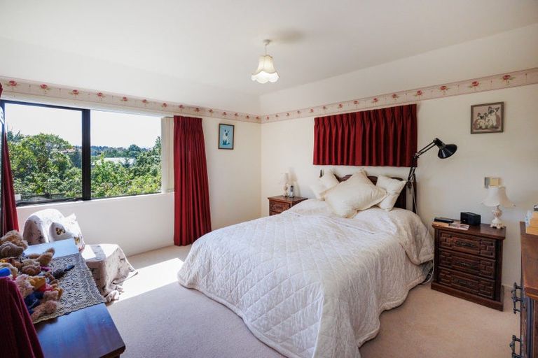 Photo of property in 7 Jasmine Place, Fitzherbert, Palmerston North, 4410