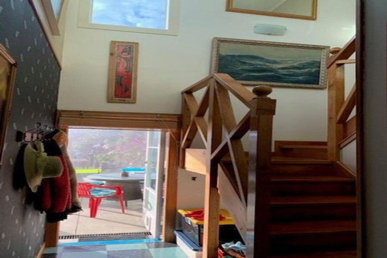 Photo of property in 53 Makorori Beach Road, Makorori, Gisborne, 4073