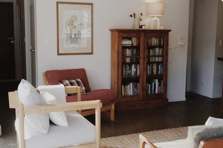 Photo of property in 5 Karioi Crescent, Raglan, 3225