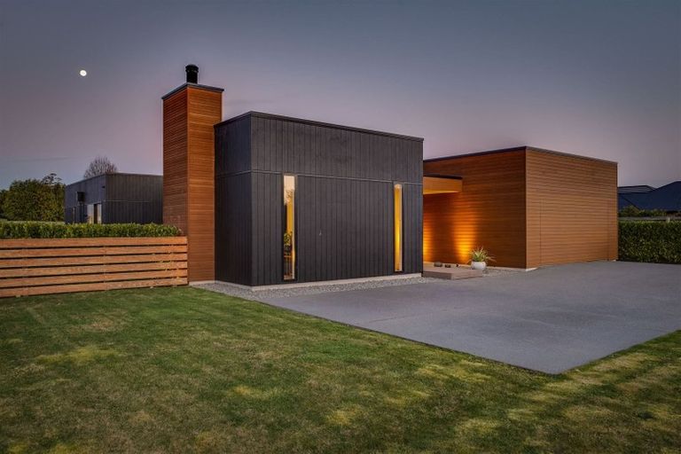 Photo of property in 784 Weedons Ross Road, West Melton, 7618