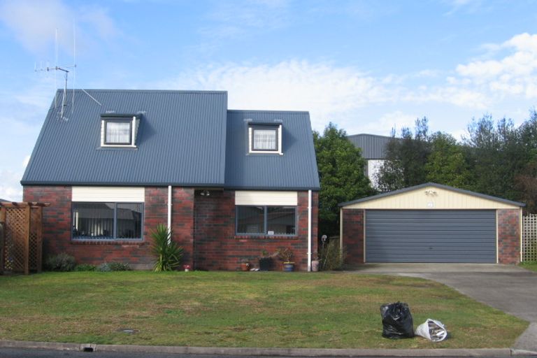 Photo of property in 5 Harvard Court, Melville, Hamilton, 3206