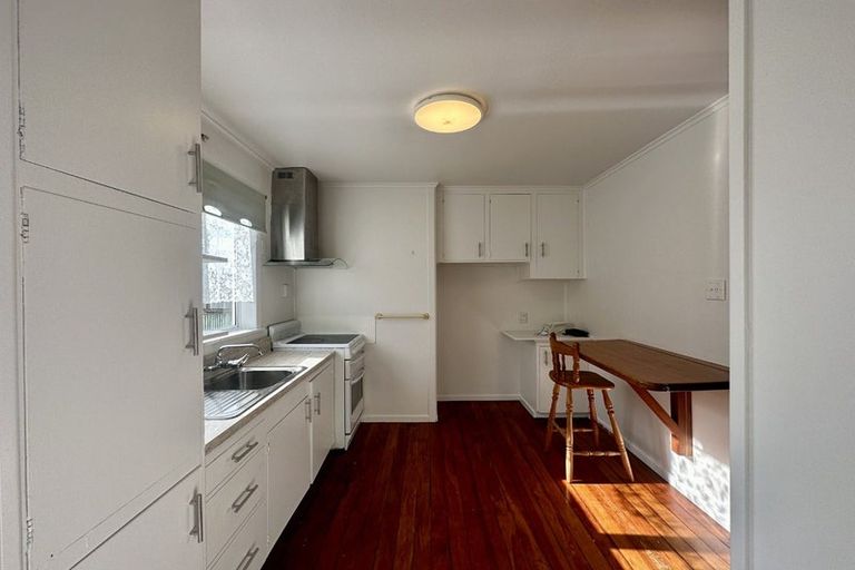 Photo of property in 17 Kauika Road, Avenues, Whangarei, 0110