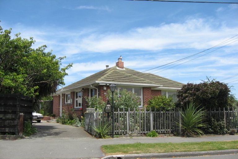 Photo of property in 15 Horton Place, Avondale, Christchurch, 8061
