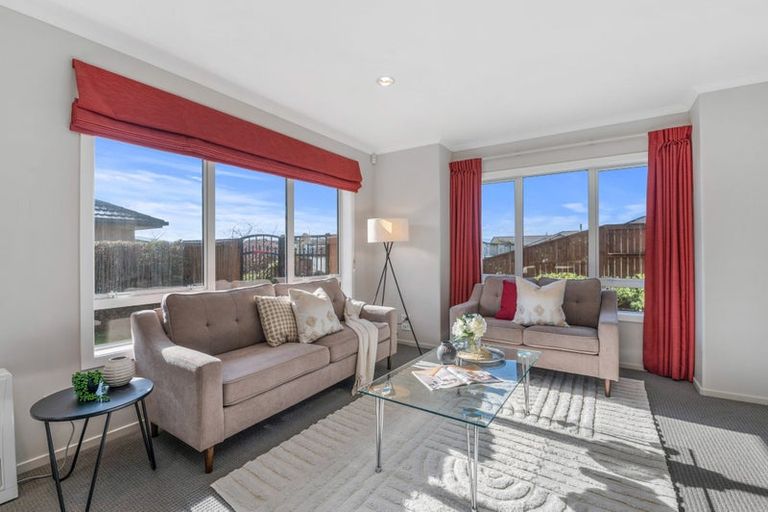 Photo of property in 53 Hamon Place, Pukehangi, Rotorua, 3015