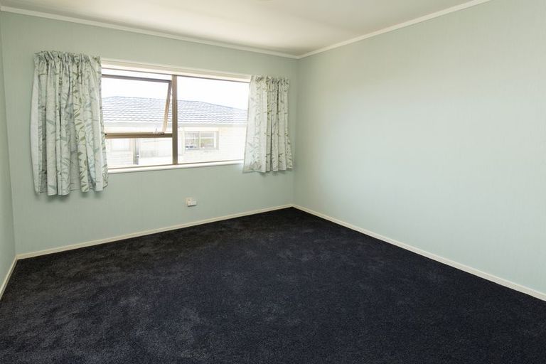 Photo of property in 1/38 Albatross Road, Red Beach, 0932