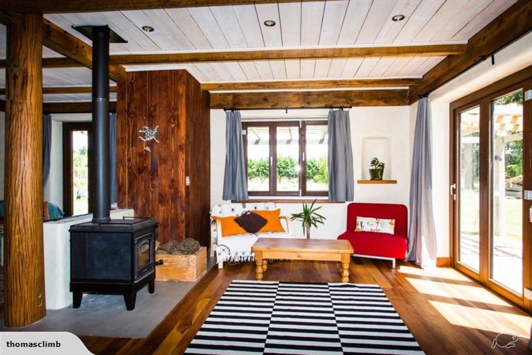 Photo of property in 11 Patrick's Way, Hawea Flat, Wanaka, 9382