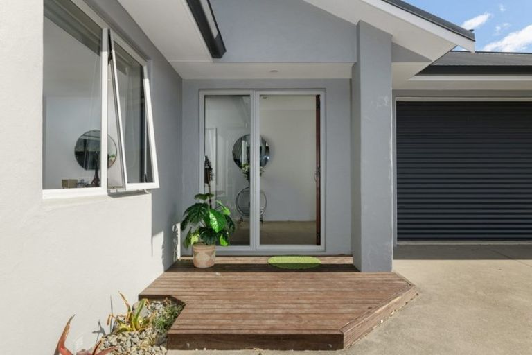 Photo of property in 23b Kentia Avenue, Mount Maunganui, 3116