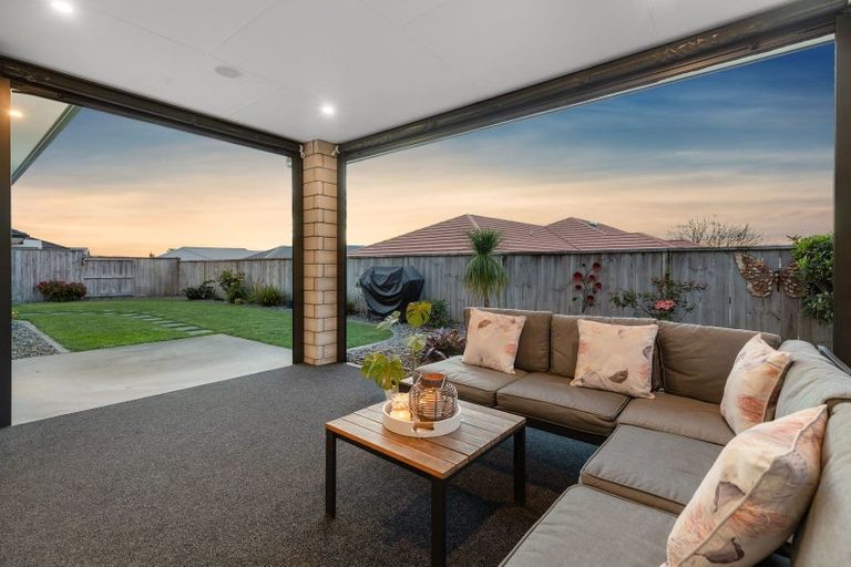 Photo of property in 6 Damien Place, Ohauiti, Tauranga, 3112