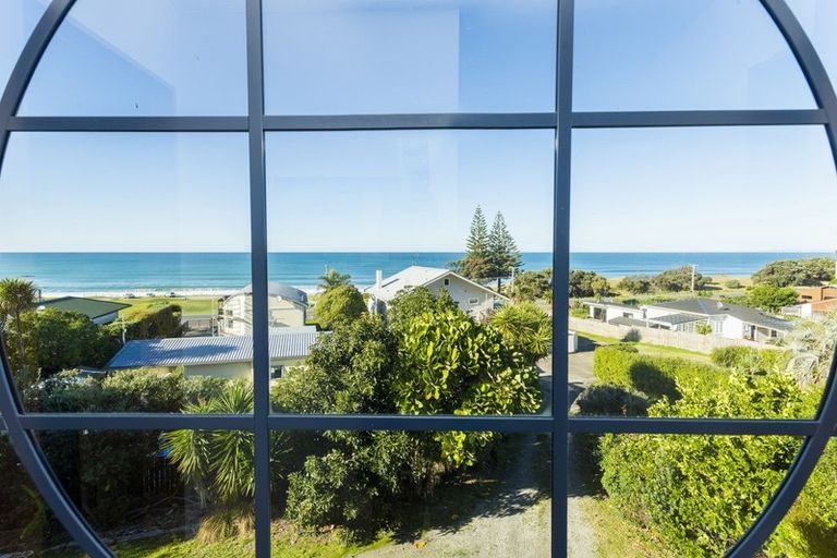 Photo of property in 61b Moana Road, Okitu, Gisborne, 4010