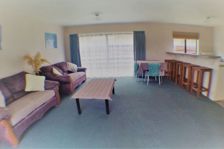 Photo of property in 2/3 Inverness Avenue, Hamilton East, Hamilton, 3216