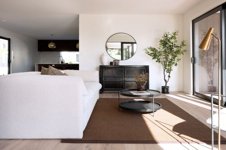 Photo of property in 17 Taruna Place, Havelock North, 4130